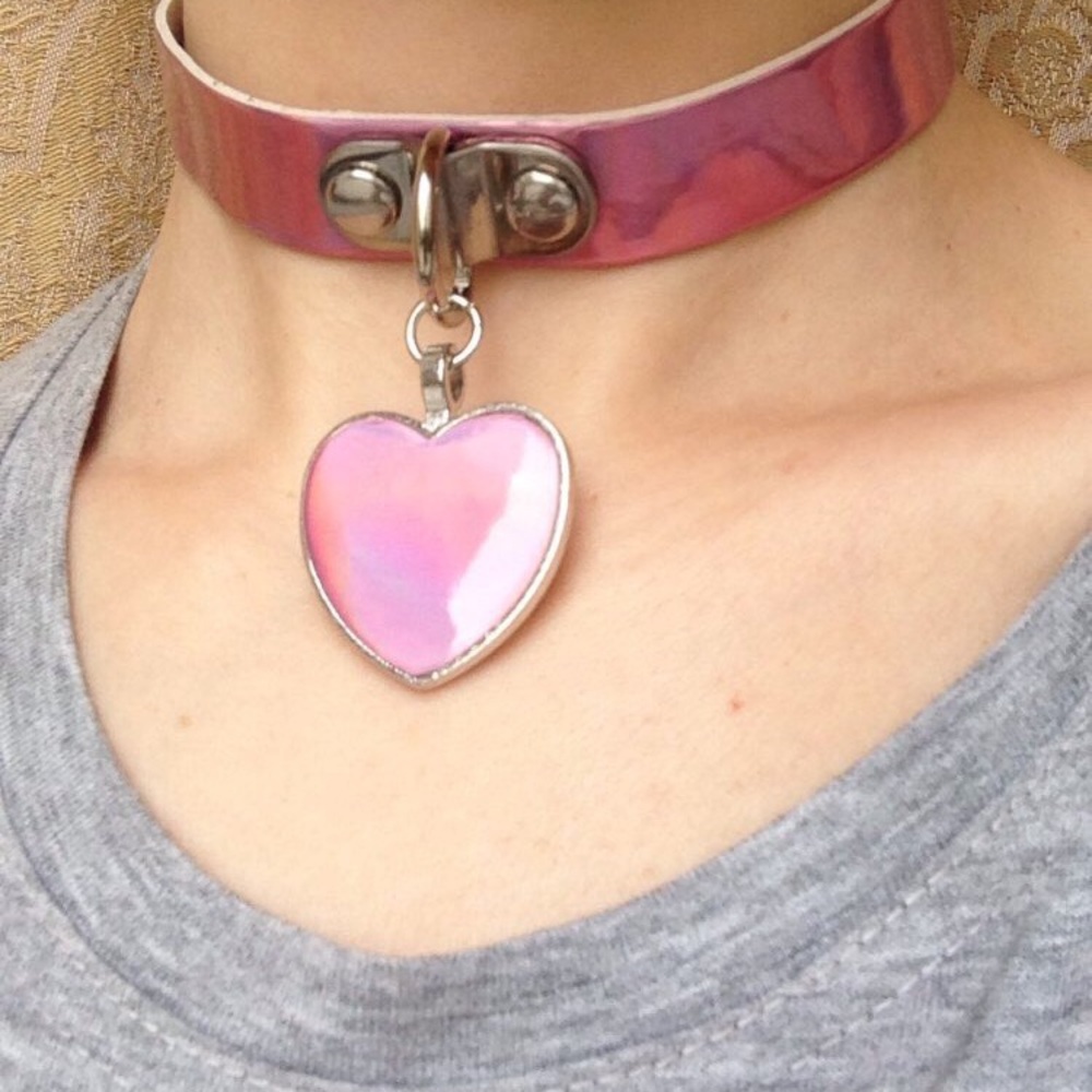 ❤️ PU Leather Heart Choker Necklaces